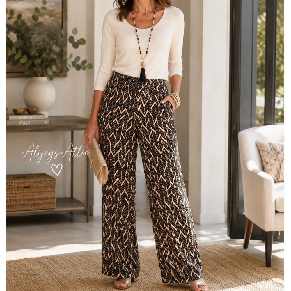 NWT Chico's Drapey Elevated Mitre Wide Leg Pants Size XS Geo Print Sophisticated
